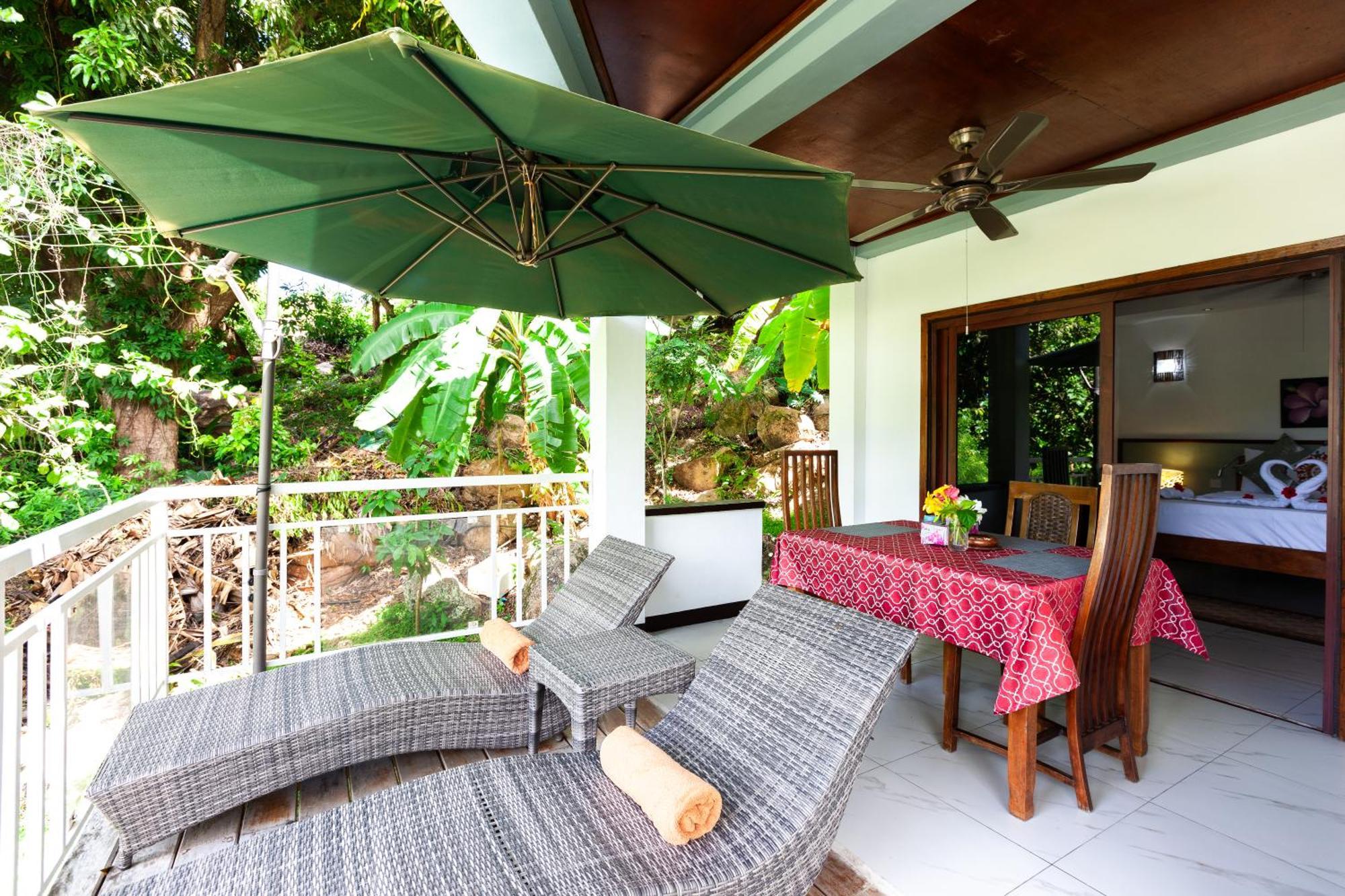 Sea View Lodge Баи-Сейнт-Энн Экстерьер фото